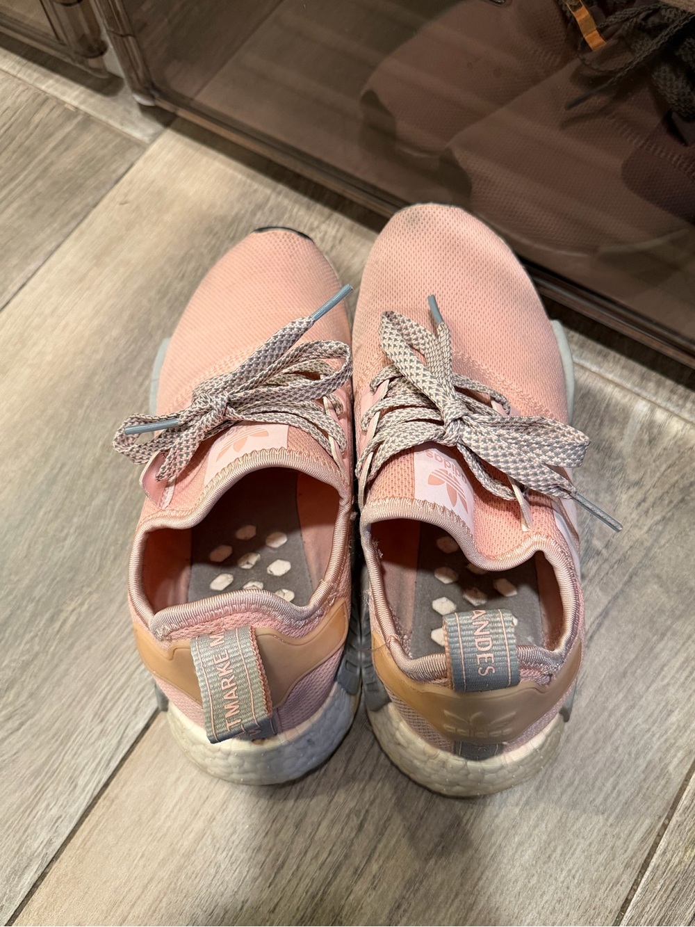 adidas Women's Pink Sneakers NMD R1 - Picture 5 of 5